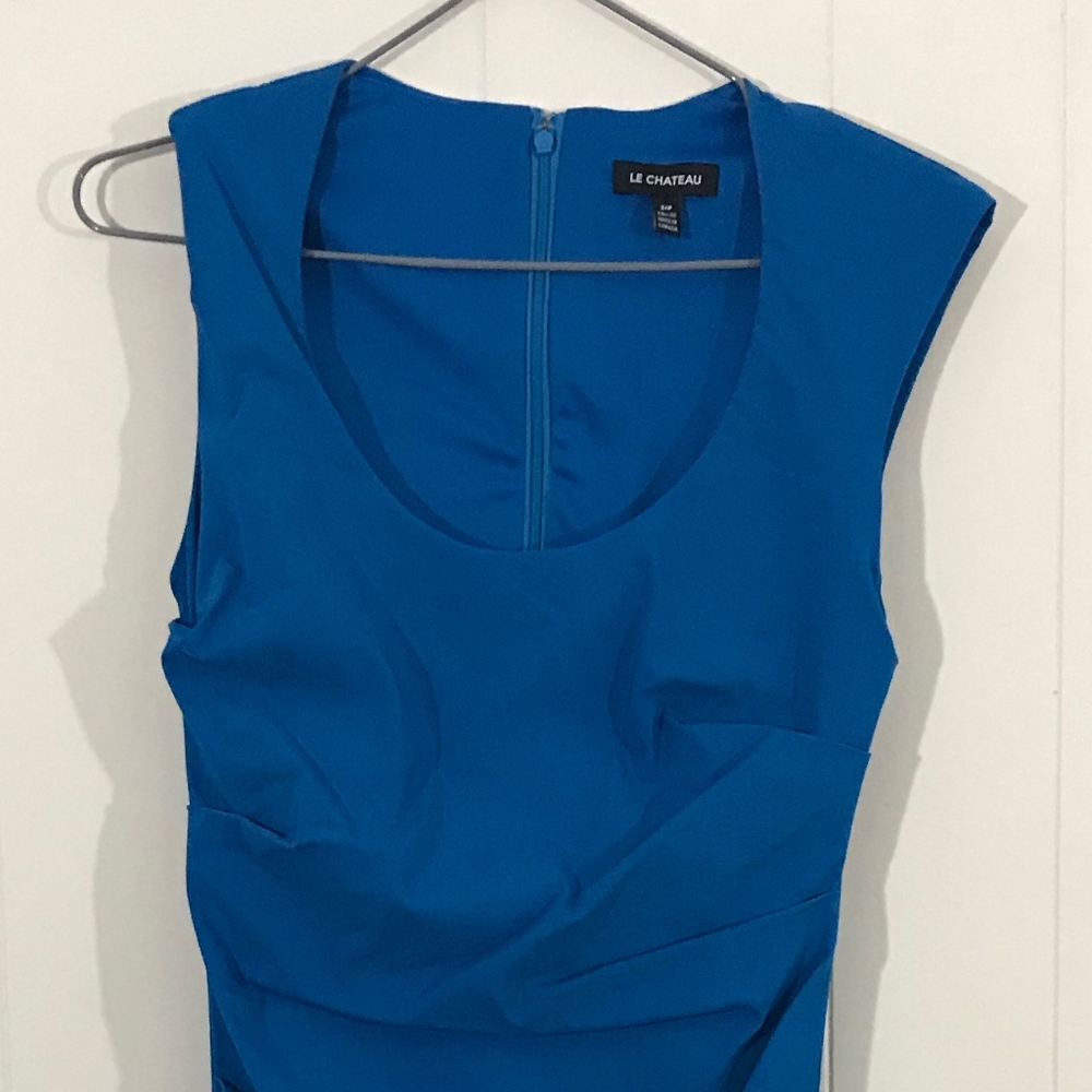 LE CHATEAU Dress
